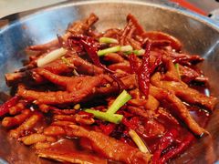 -昱龙大盆牛蛙馆(三兴街总店)