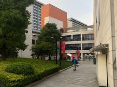 -浦江城市生活广场(江月路店)