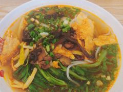 -爱民螺蛳粉(育才路店)