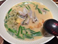 -荣家黄鱼面(前滩太古里店)