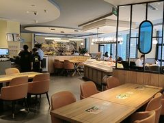 -豪客来牛排(重庆三峡广场步行街1704店)