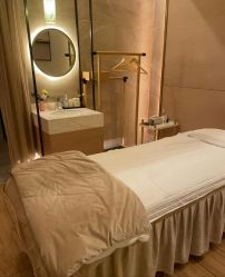 -苑苑vbeauty科技美容SPA