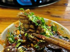 -正南齊北重庆老火锅(光华村直营店)