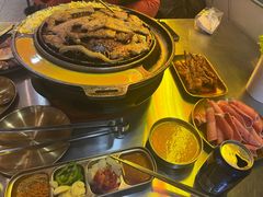 -胡悦里韩式烤肉(芝罘万达广场店)