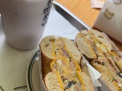 -Bagel Camp爵士贝果店