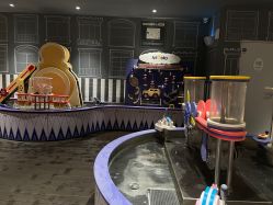 -奈尔宝家庭中心·亲子餐厅(长沙运达汇店)