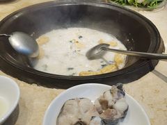 -陈大锅·岳阳鱼馆·地道岳阳菜(美食街店)