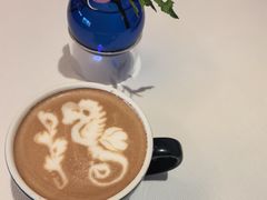 -AZUR聚(香格里拉饭店)