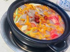 -九寨沟特色牦牛肉汤锅