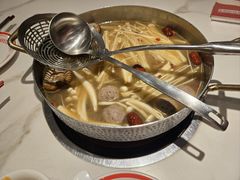 -八合里潮汕鲜牛肉火锅(上海汇智广场店)