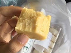 原味绿豆糕-六贤记(杭州龙湖滨江天街店)