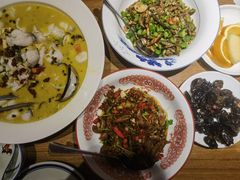-俏湖兰·辣椒炒个肉(海沧店)