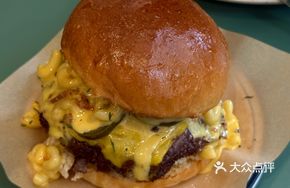Golden Pasta Burger