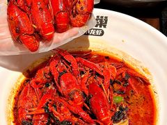 -龙巢盱眙龙虾·牛蛙·烧烤宵夜(八卦岭店)