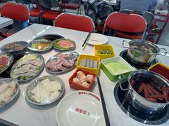 -喜歪歪·平价海鲜市场小火锅(龙阳广场店)