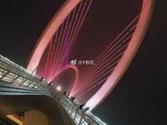 -南京眼步行桥