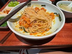 -裕兴记•蟹黄面馆(人民广场店)