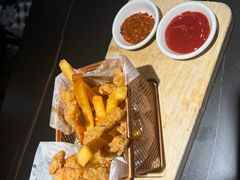 薯条小酥肉-辣尚瘾·烤鱼·新川菜(交大直营店)