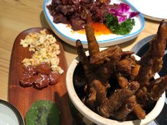 -山城外·非遗酸菜鱼(新都汇融店)
