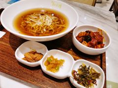 本帮传统辣酱面-春风松月楼(七宝万科店)