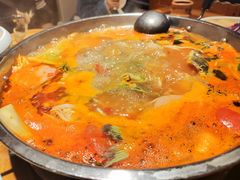 -快活林酸汤鱼鲜品火锅店(甲秀楼店)