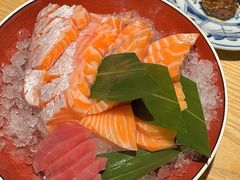 -枝魯枝魯自助料理