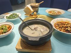 -干老四雅鱼饭店(滨江西路店)
