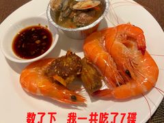 -大中华希尔顿酒店-念自助餐·嗨啤·小龙虾
