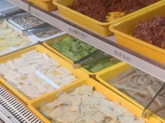 -爱客得牛排海鲜烤肉·火锅自助(春熙路黑金好店)