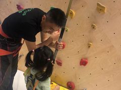 -ROCKPLUS攀岩馆(环宇城店)