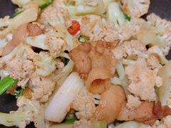 -关东小磨东北菜(上海长风大悦城店)