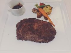 -广州塔卢特斯法国旋转餐厅