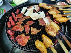 -彝人部落火盆烧烤(原内环足球场店)