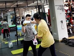 -F+轻食健身赋能空间(中华北路国贸商场店)