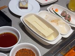 -海底捞火锅(新松江路生日主题店)