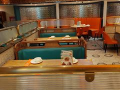 -巴特餐饮6加1音乐餐吧·新疆菜