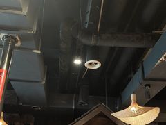 -破瓦寒窑·地摊烤羊排