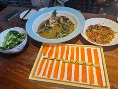 -壹湖两岸·鱼鲜山里菜(东江湖店)