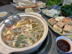 -黑河坝泡姜鸡贡椒鱼(贾旗路店)