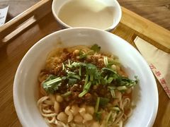 -万县面馆(高笋塘店)