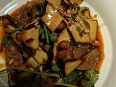 -费大厨辣椒炒肉(万家丽一店)