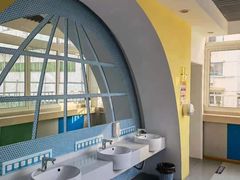 -上海市世外小学