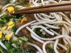 -花溪王记牛肉粉(四季花溪商场店)