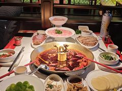 -小龙翻大江文化火锅(宽窄店)