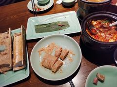 -粗茶淡饭·隐庐私厨(东亭店)