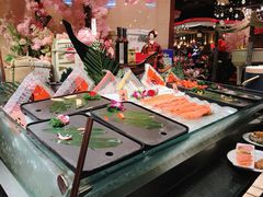 -四海一家自助餐(益田假日广场店)