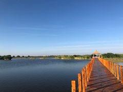 -亿利库布其七星湖沙漠生态旅游区