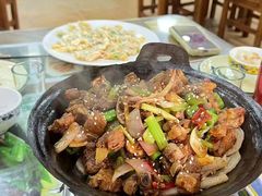 -上海小菜餐厅(理工大学店)