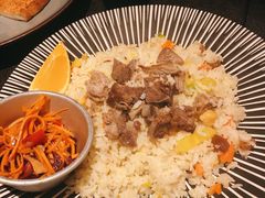 招牌抓饭-丝路金桃·新疆菜(徐汇店)