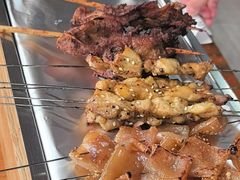 -喝丢一只鞋海鲜烧烤·海肠捞饭(文体街店)